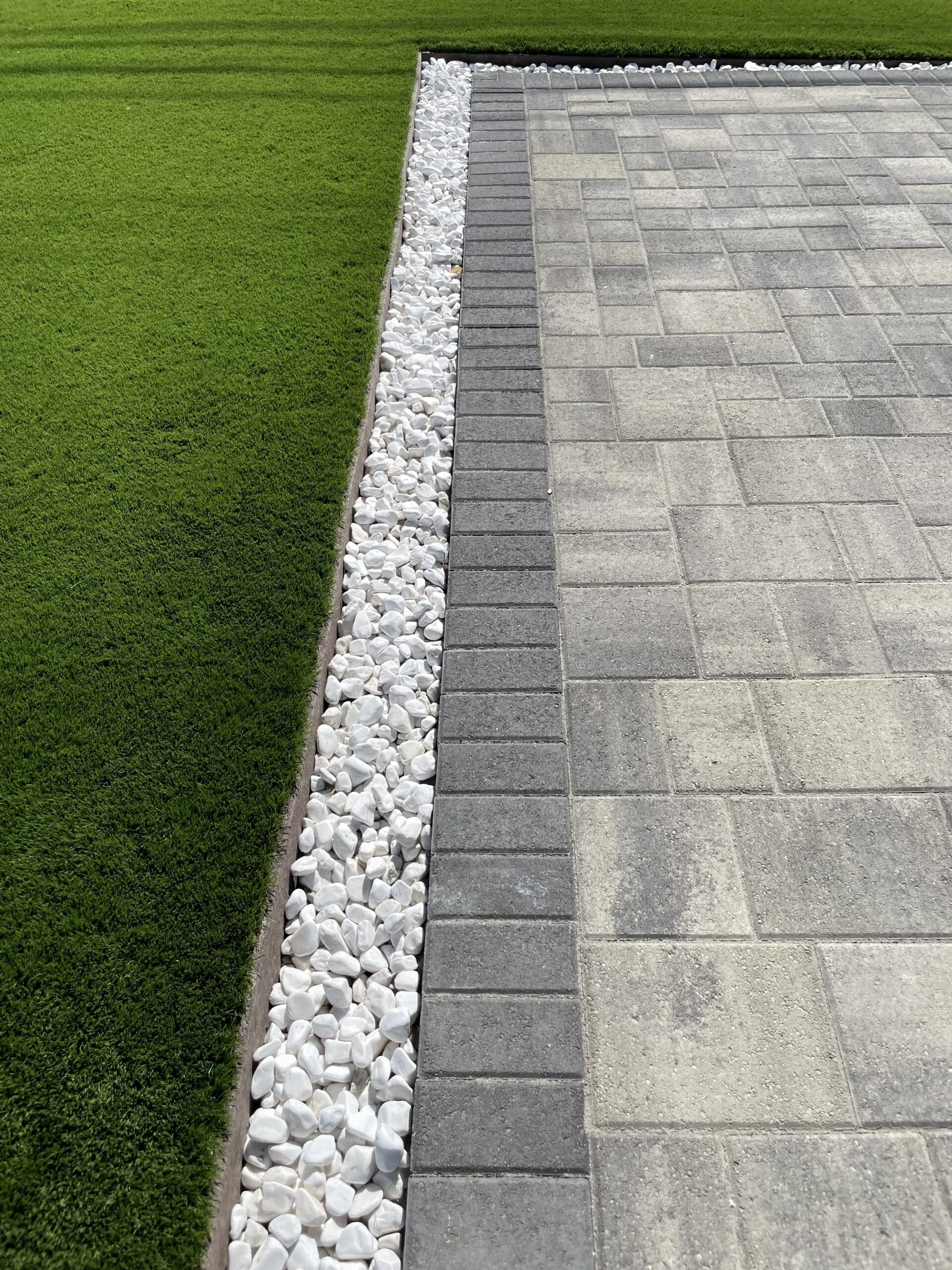 Paver installation in Los Angeles
