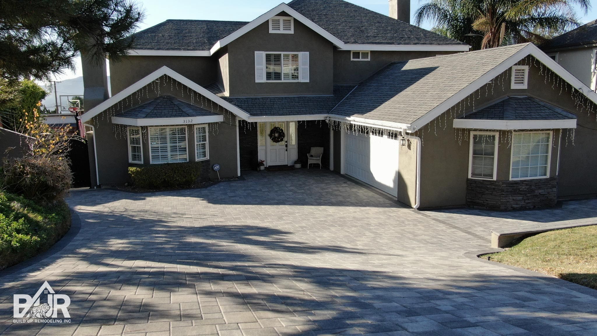 Completed paver driveway La Crescenta-Flintridge